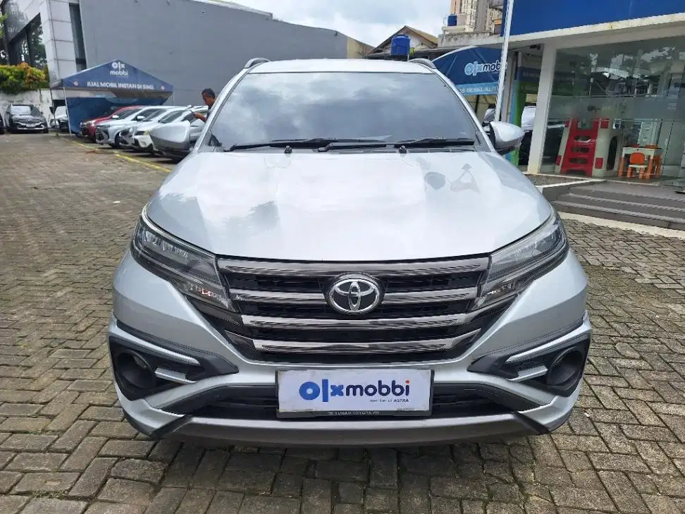 LOW DP Toyota Rush 1.5 S GR Sport Bensin-AT 2021 VOT