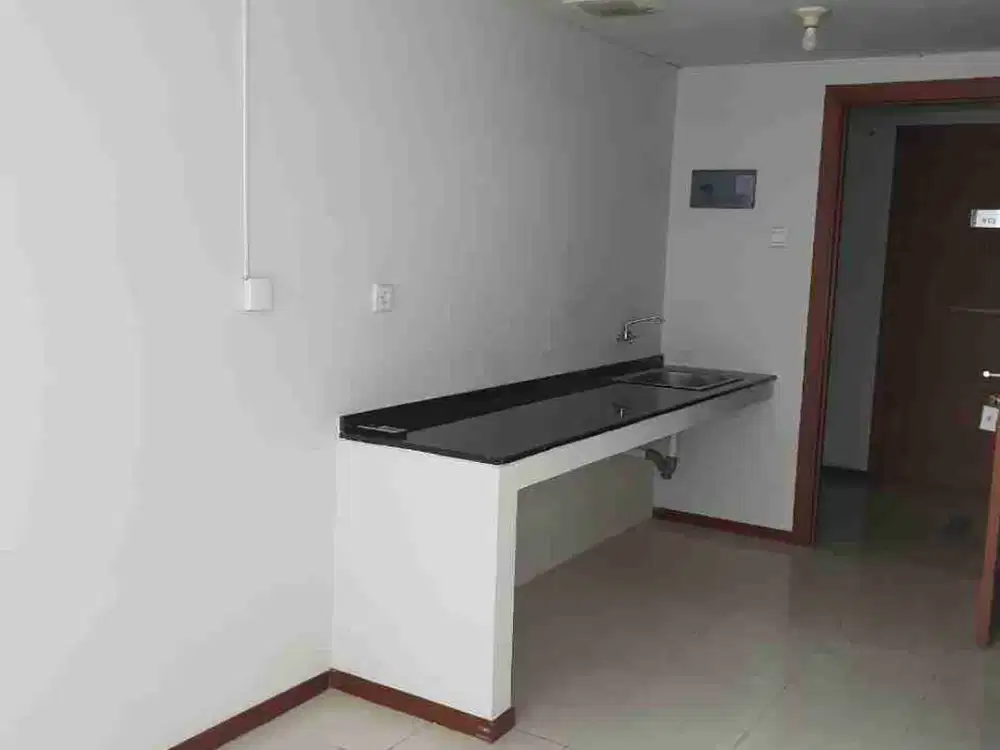 disewakan apartemen royal mediterania residences tipe studio unfurnished