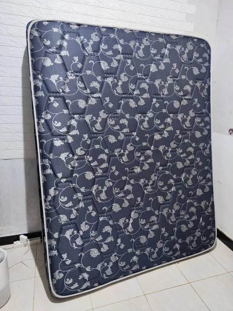 Kasur Elite Spring Bed Second