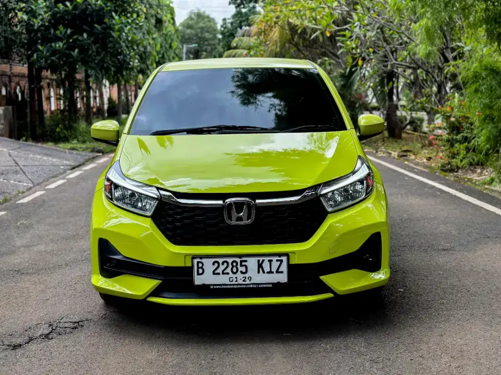 Brio E CVT 2023 Electric Lime DP 15jt Cash Atau Kredit Terbaik SeOLX!