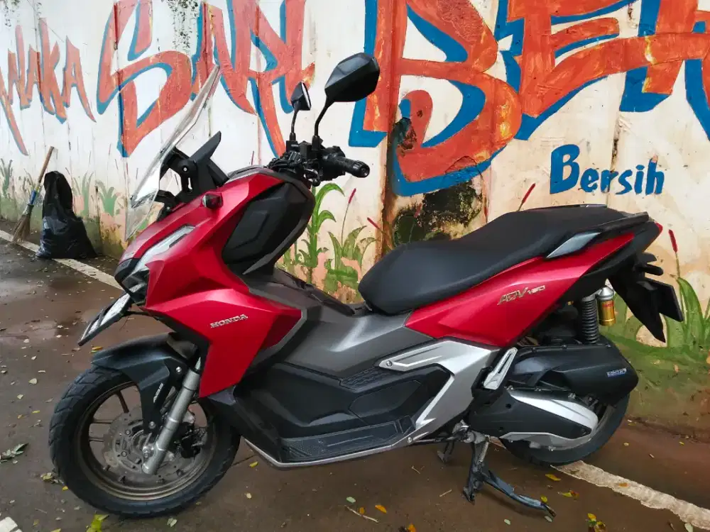 Honda ADV160 type tertinggi ABS ISS