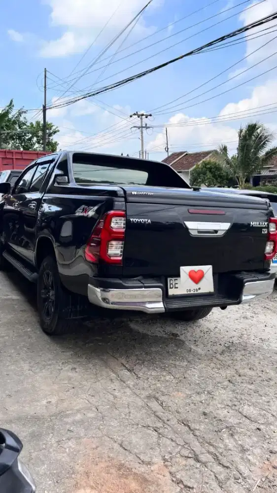 di jual masih sangat okee Hilux tipe v matic 2023