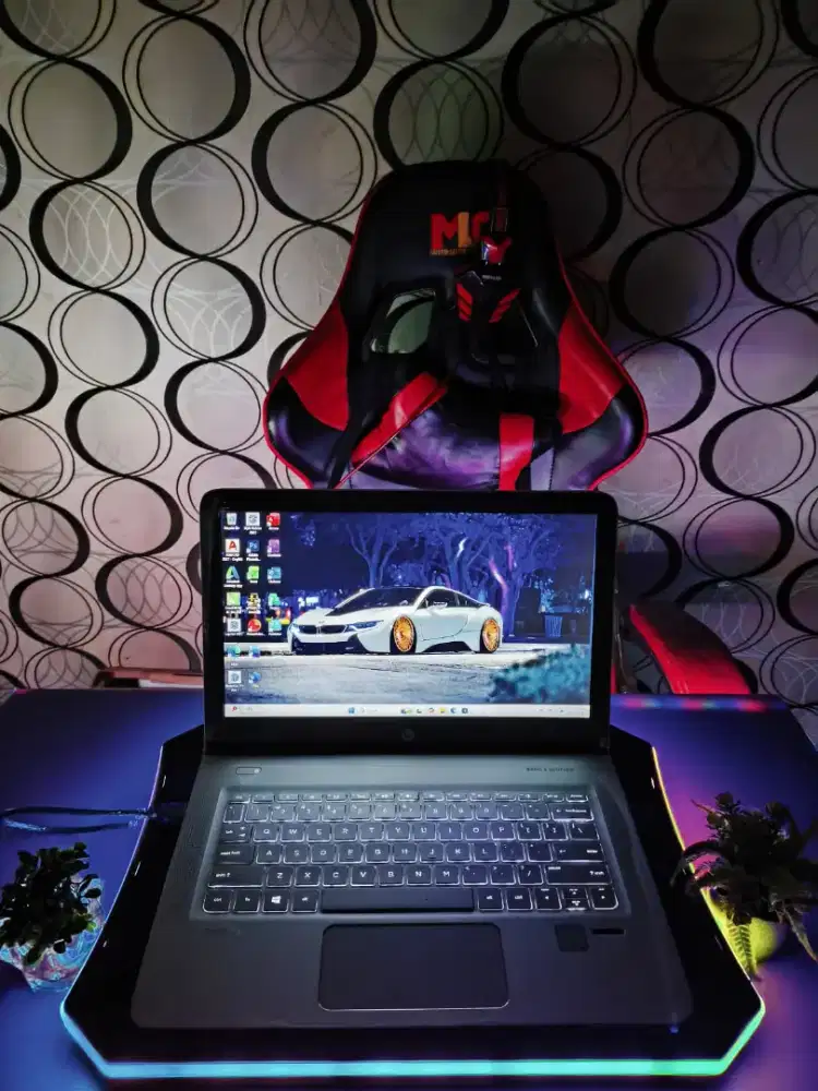 Laptop HP ENVY 13-F24 Core i7 SKYLAKE 8GB SSD 240GB LAYAR QHD