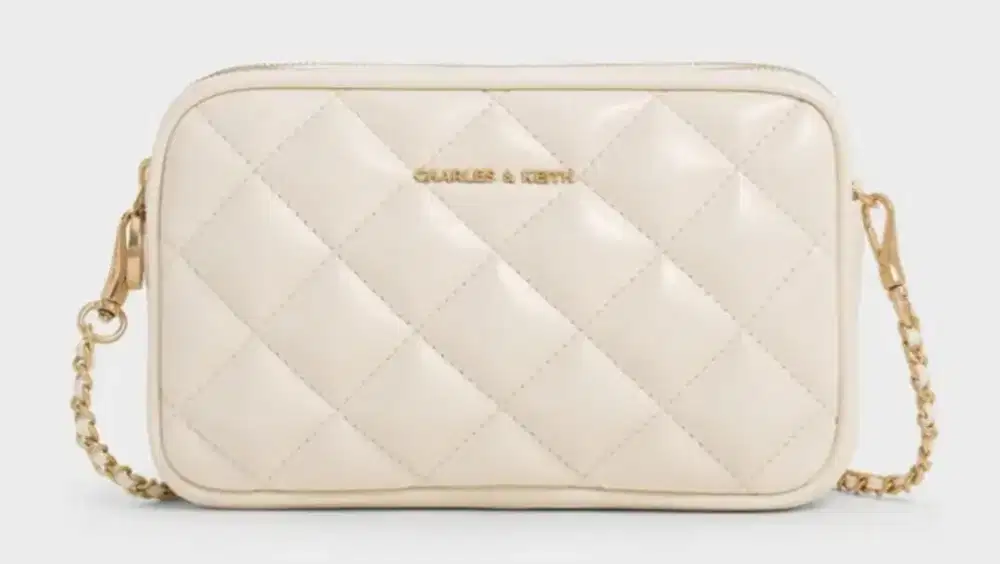 Tas Pesta Charles and Keith