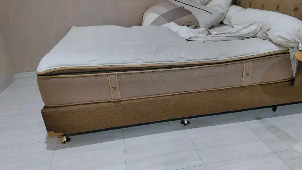 Bed matras ukuran Double