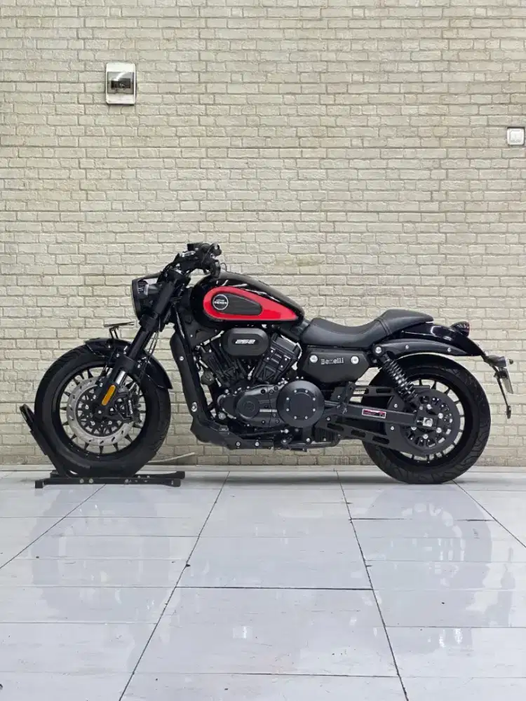 Cruiser Bike Viral Odo 1700! Benelli Keeway Benda V252 2025