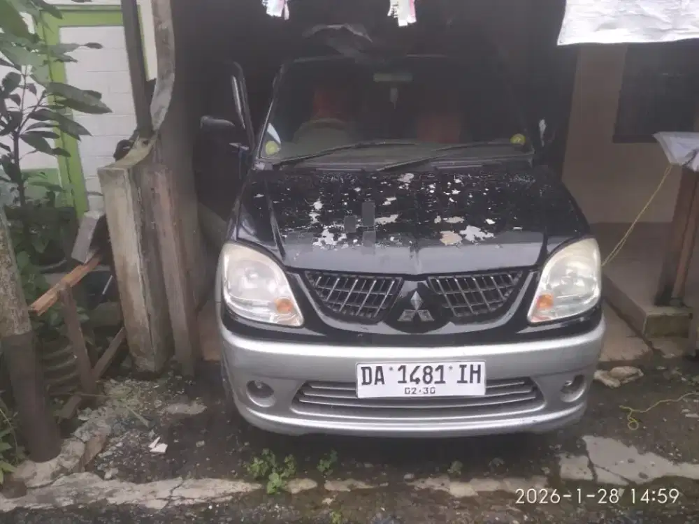 Di jual mobil mtsubishi kuda 2005