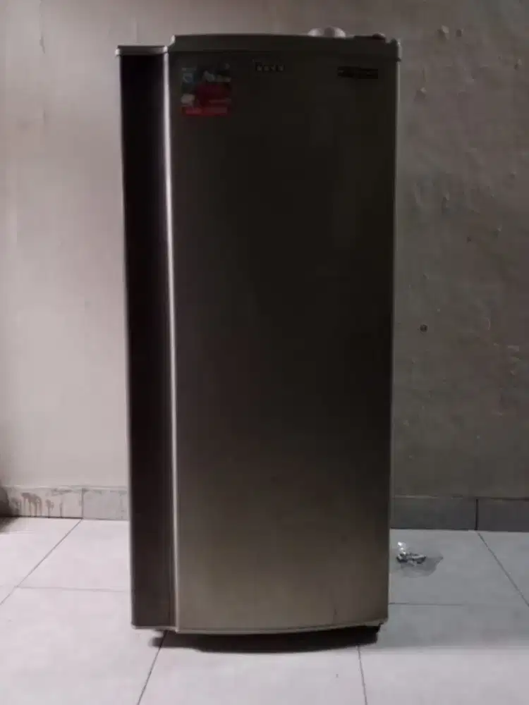 KULKAS 1 PINTU MERK SHARP