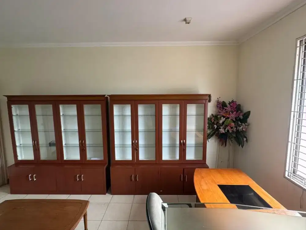 Ruko Siap Operasional Berlokasi Strategis di Harapan Indah Bekasi