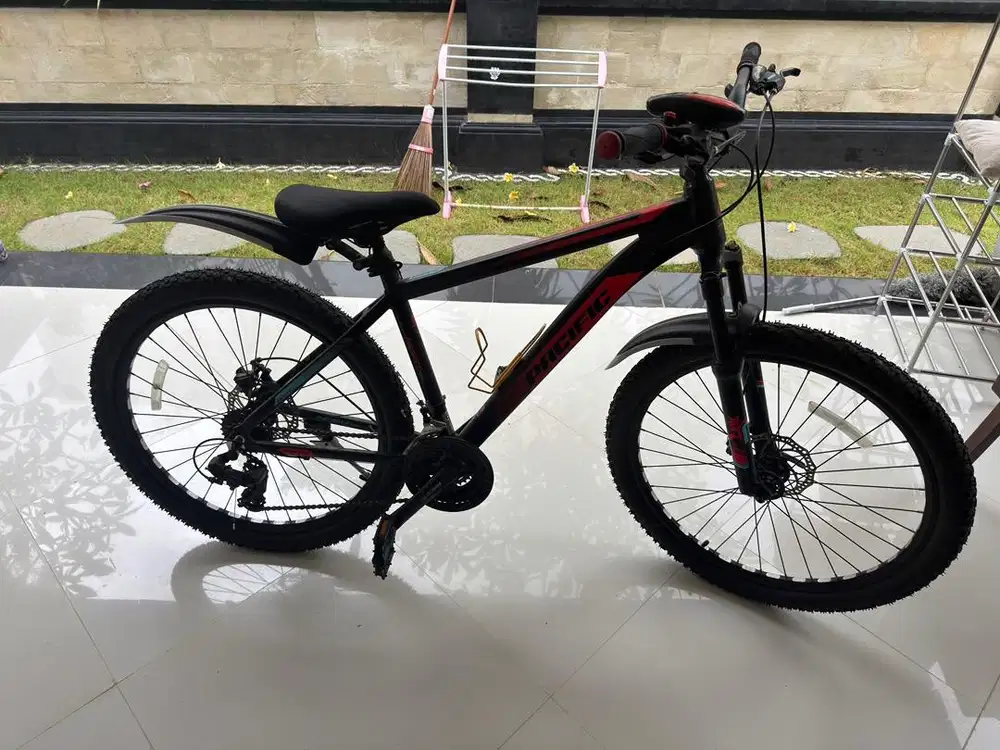 Sepeda Pacific Invert 200 bekas