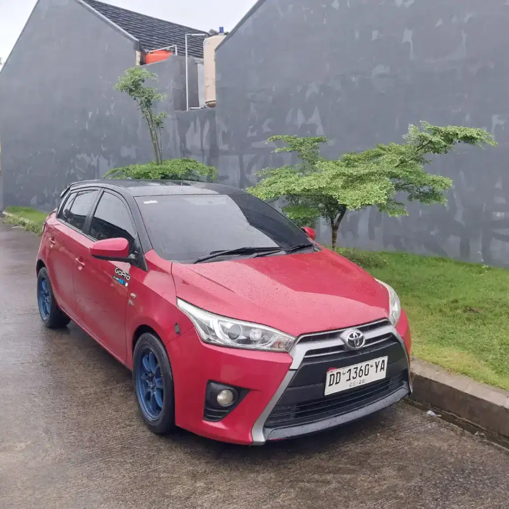 Yaris G manual 2016