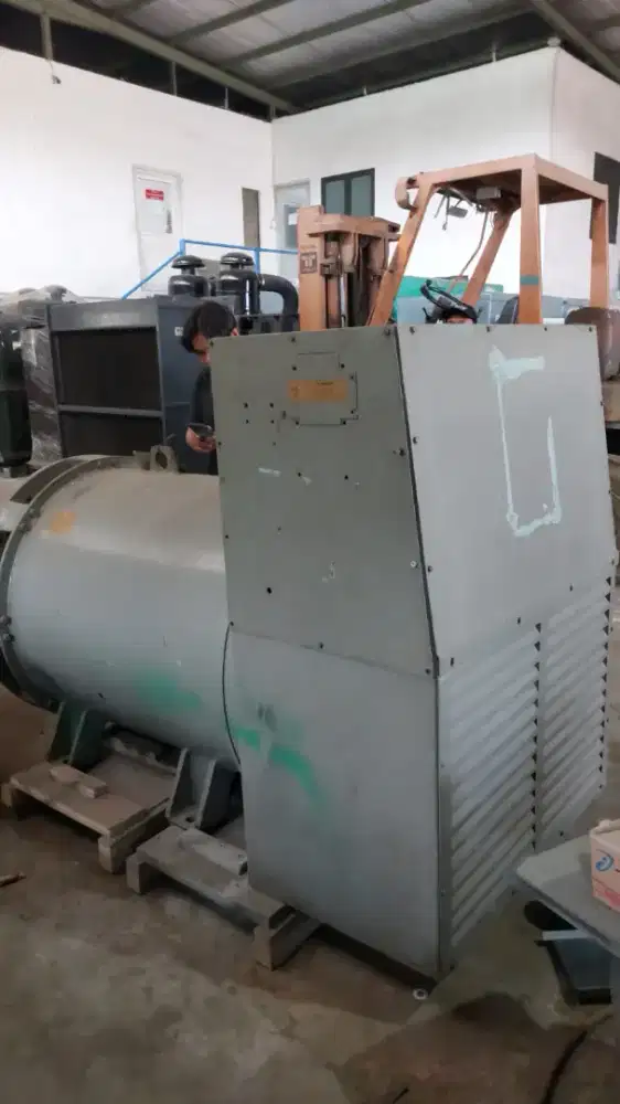 Generator Marathon 1250 kVA, Thn 2010