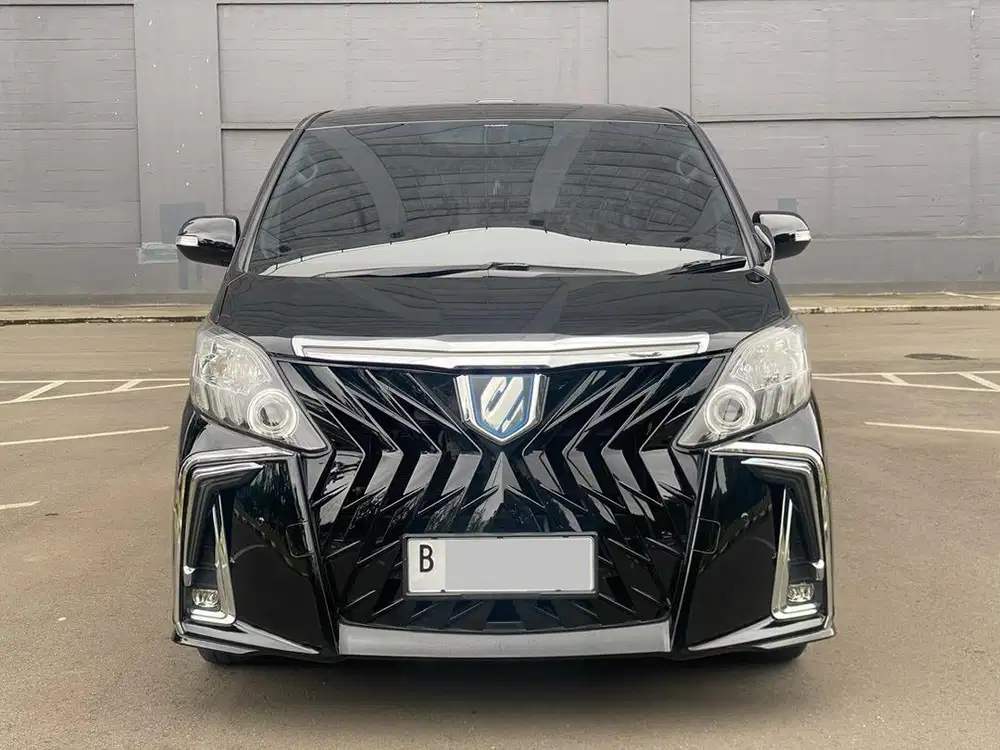 TOYOTA ALPHARD SC 2.4 AT HITAM 2014