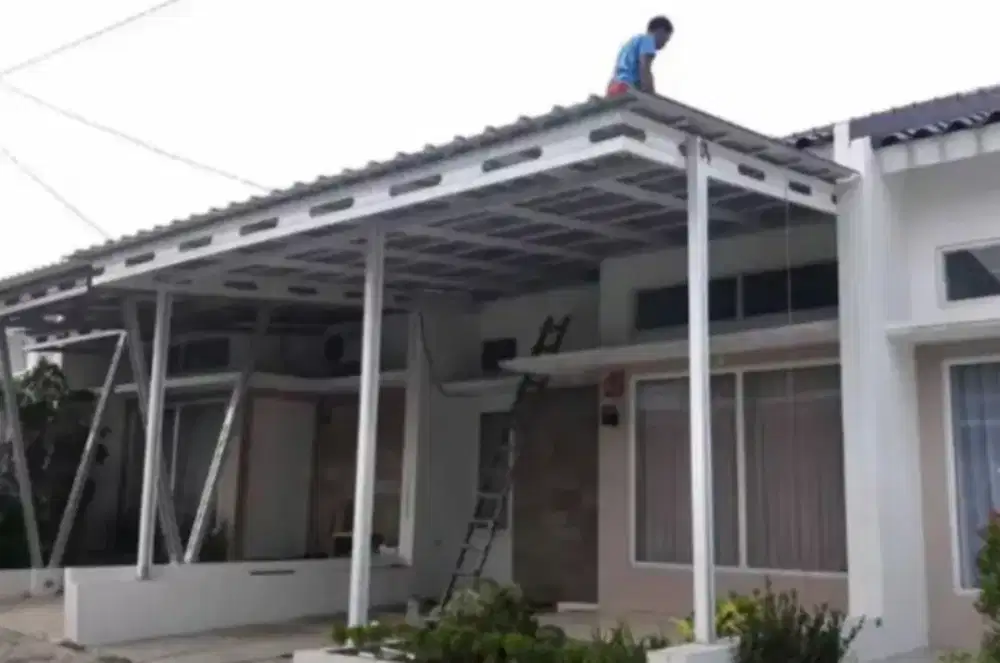 Pasang kanopi baja ringan