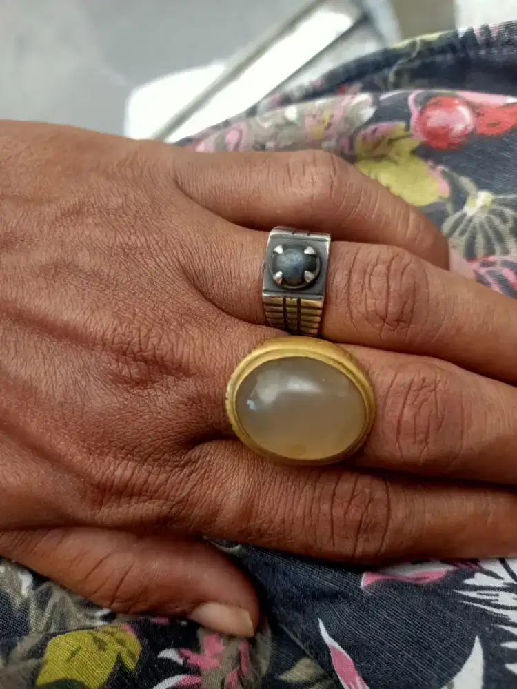 Di jual semua baru dan model untuk cincin anting,liontin kalung dll