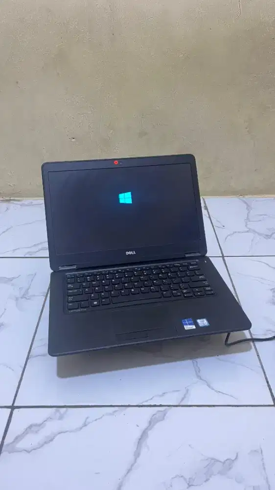 Dell Latittude E7450 Intel Core i5 | Broadwell Gen 5 | Siap Pake