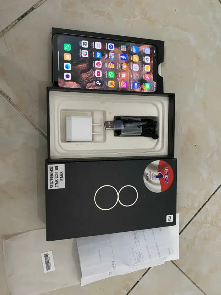 Xiaomi mi 8 6/256gb