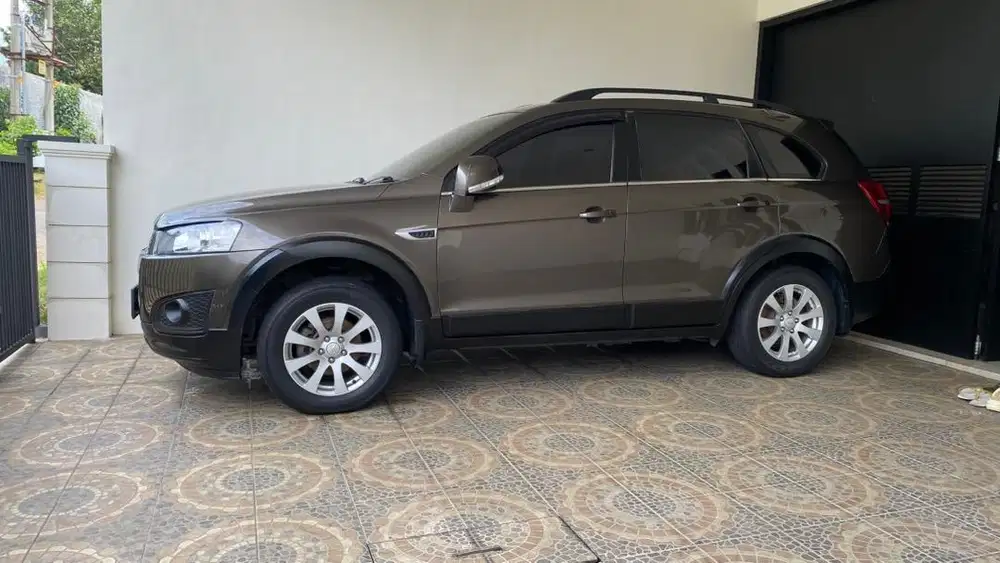 Dijual Chevrolet Captiva registrasi 2015