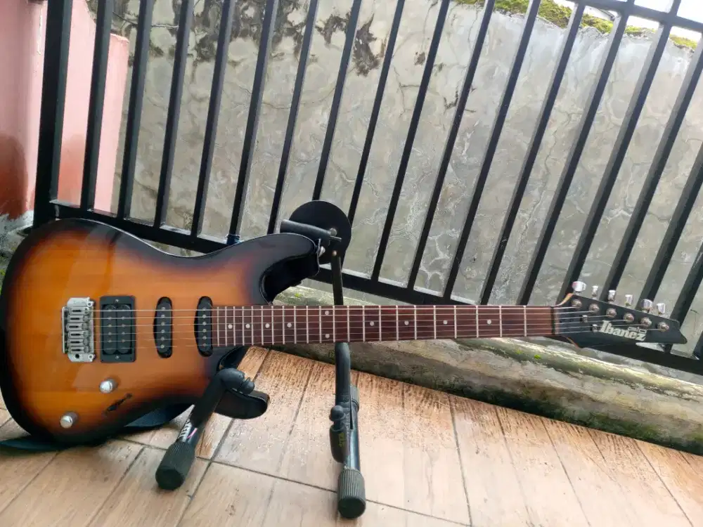 gitar ibanez gio
