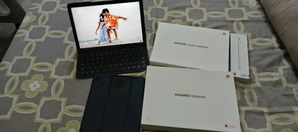 Huawei papermate DBR-W19 11 Inch