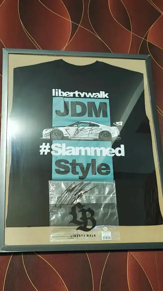 Baju Liberty Walk Nissan GTR Japan signed framed