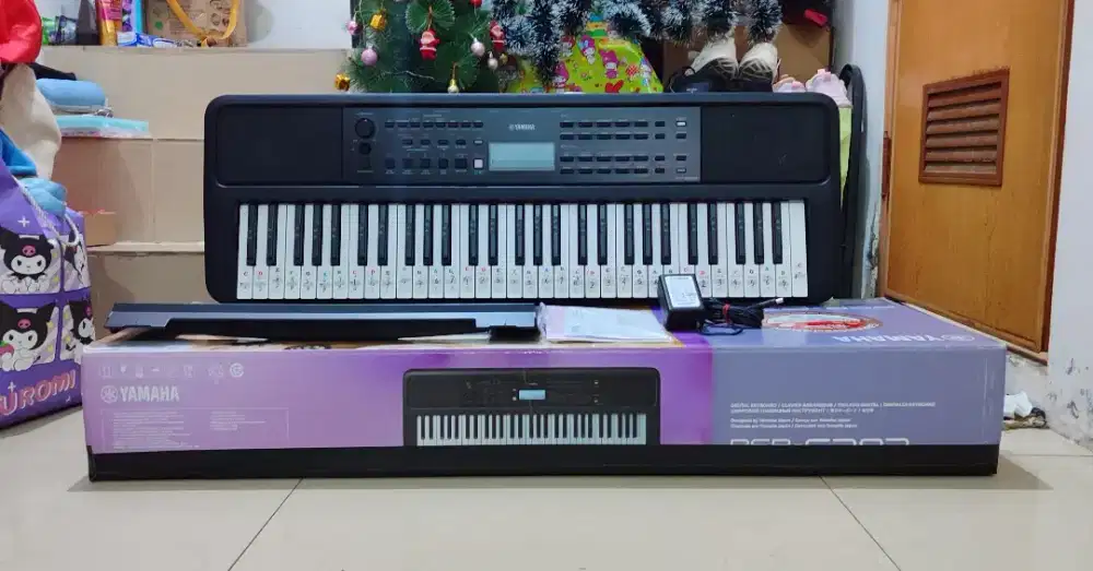 Yamaha psr e383 fullset like new