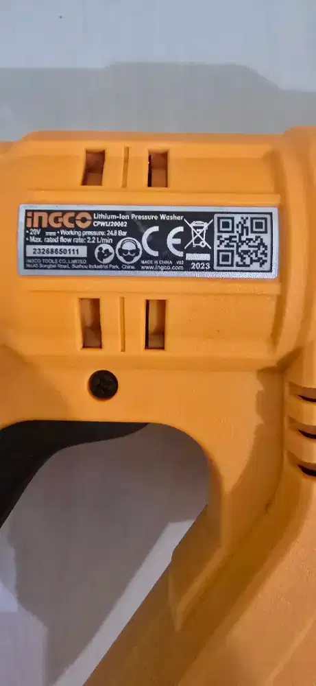 Alat cuci mobil jet cleaner