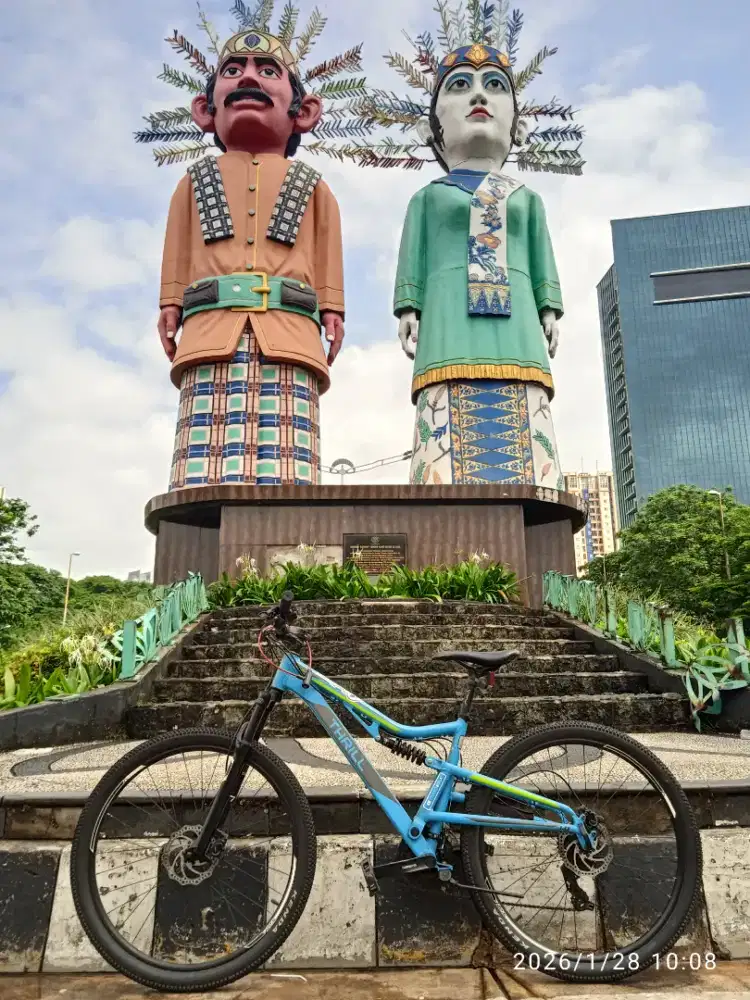 Di Julal Sepeda Thrill