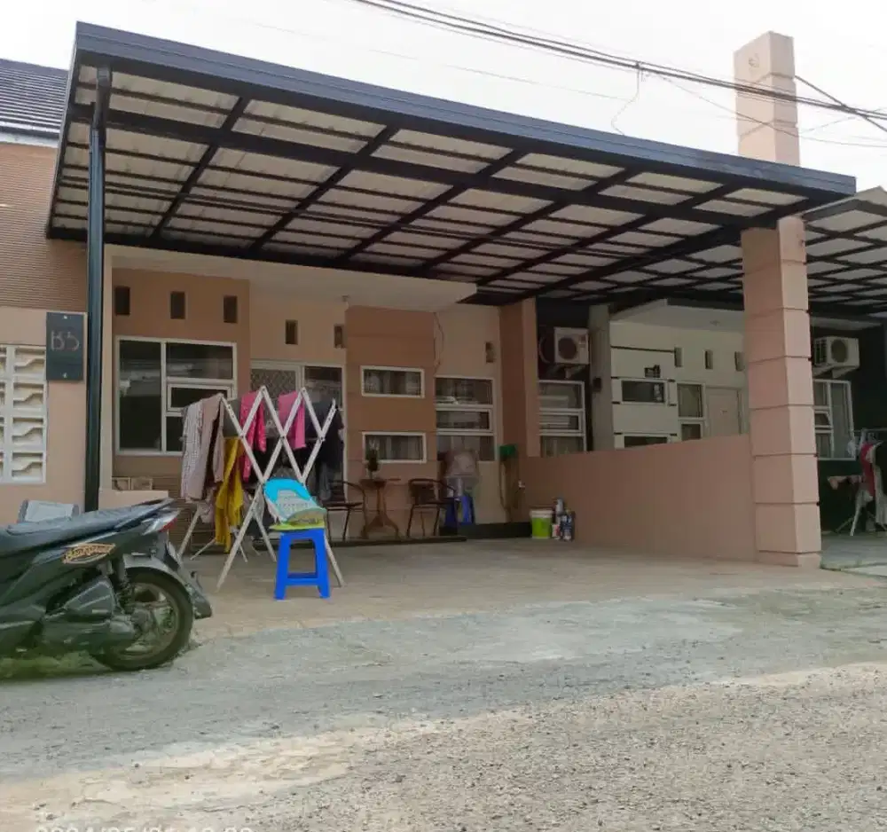 Pemasangan kanopi baja ringan