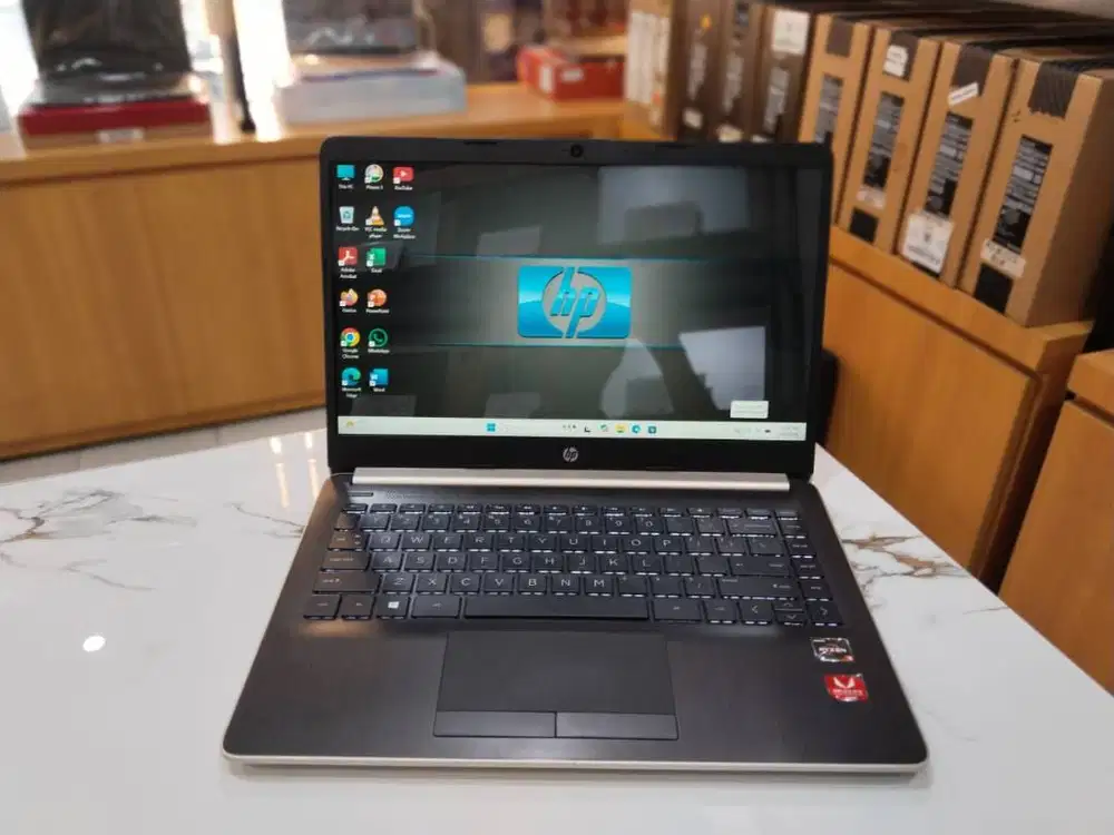 LAPTOP HP 14S-DK0127AU RYZEN3-3200U/RAM8GB/SSD256GB/SPEK OK SIAP PAKAI