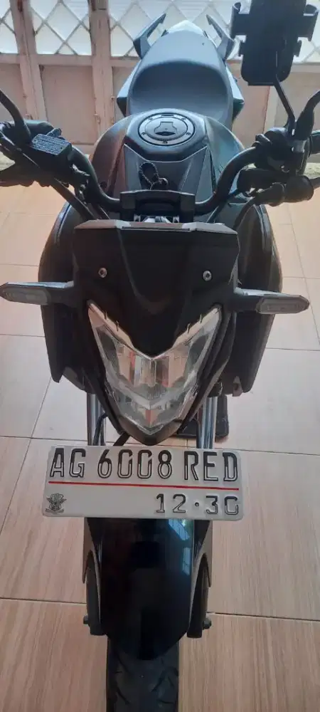 Honda CB150R streeffire 2015