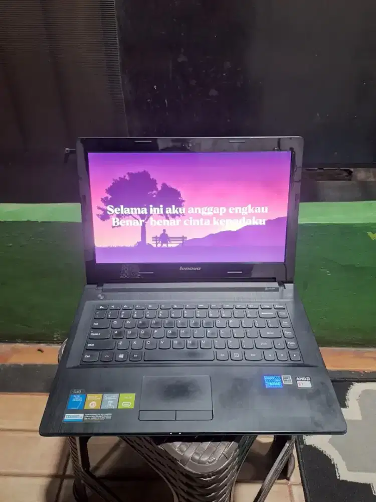 Laptop Lenovo G40-45 – Siap Pakai
Spesifikasi: • Prosesor: AMD E1-6010