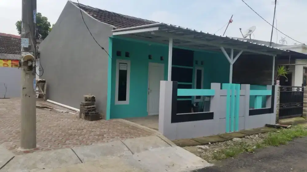 Disewakan Rumah Murah, Asri Sejuk Baru Renovasi.