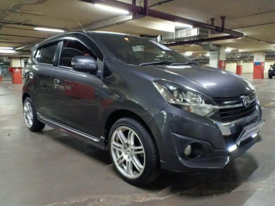 DP RENDAH - Daihatsu Ayla 1.2 R Bensin-MT 2019 SAHQ