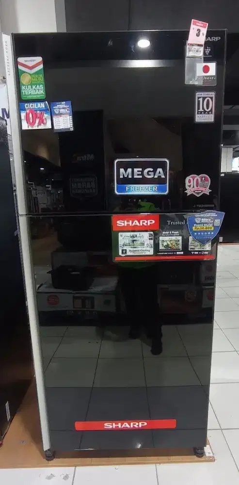 SHARP REFRIGERATOR 2D