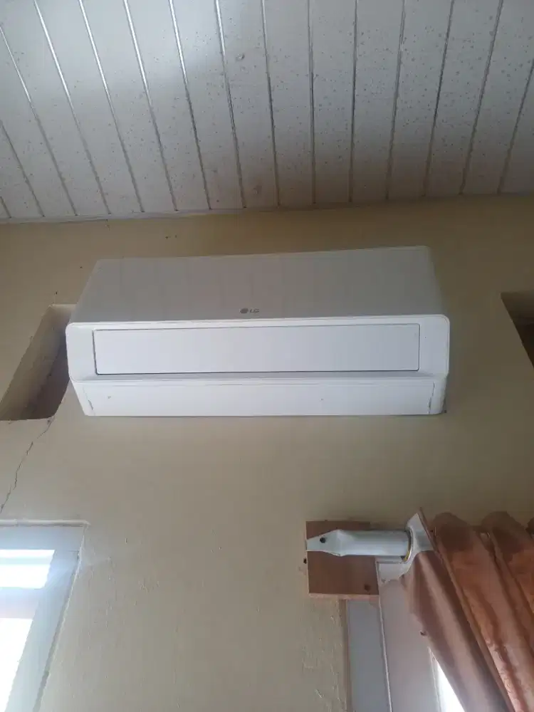 AC LG (baru 1 bulanan penggunaan)