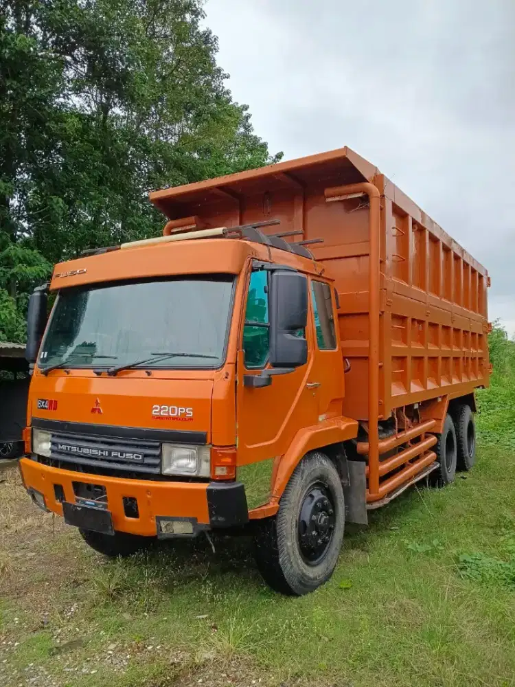 Dijual Mitsubishi fuso dump truck 7545 cc