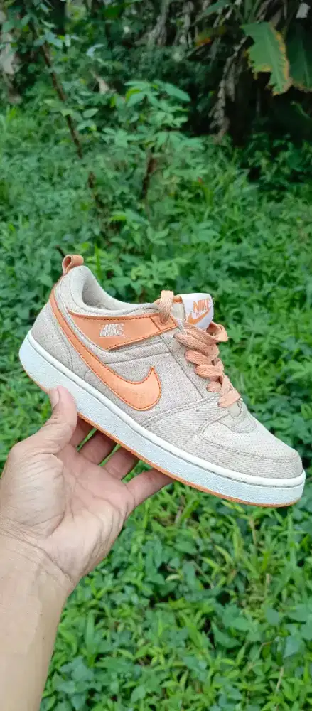 Sepatu Nike Second