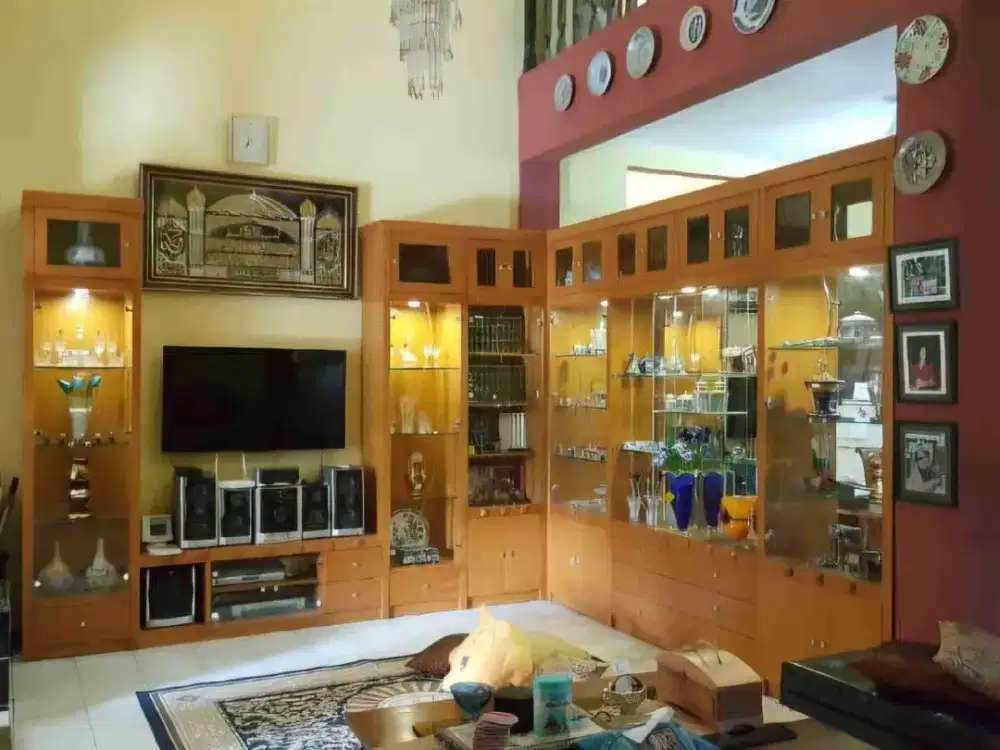 rumah mewah di sawojajar dekat SMK telkom malang kota carport 2 mobil siap huni