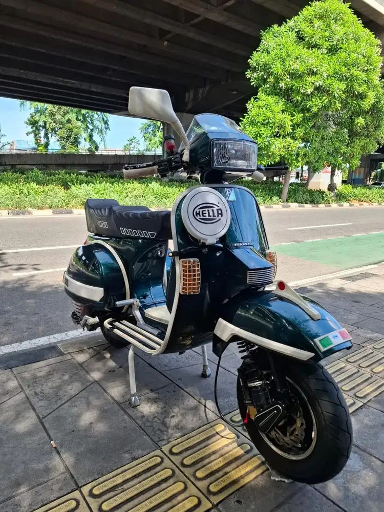 WTS EXCEL 1991 plat B jkt