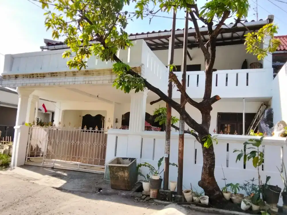 Rumah 2 Lantai di Komplek Chandra Baru, Jatirahayu, Bekasi