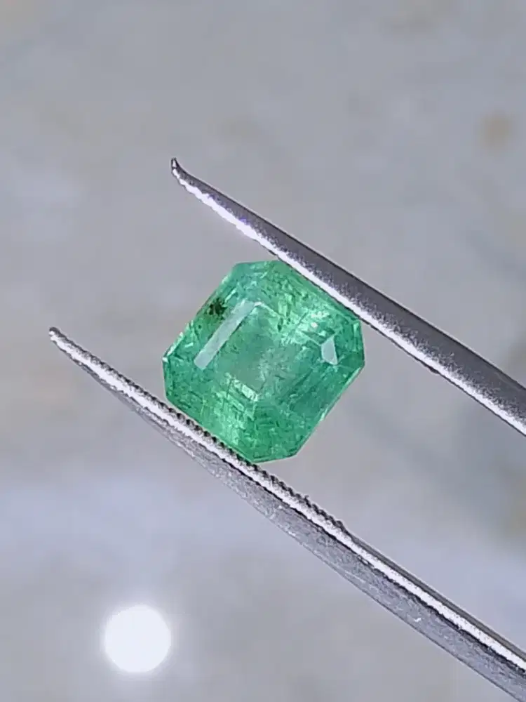 Loose Stone Natural Emerald (Beryl) 1.98 Ct