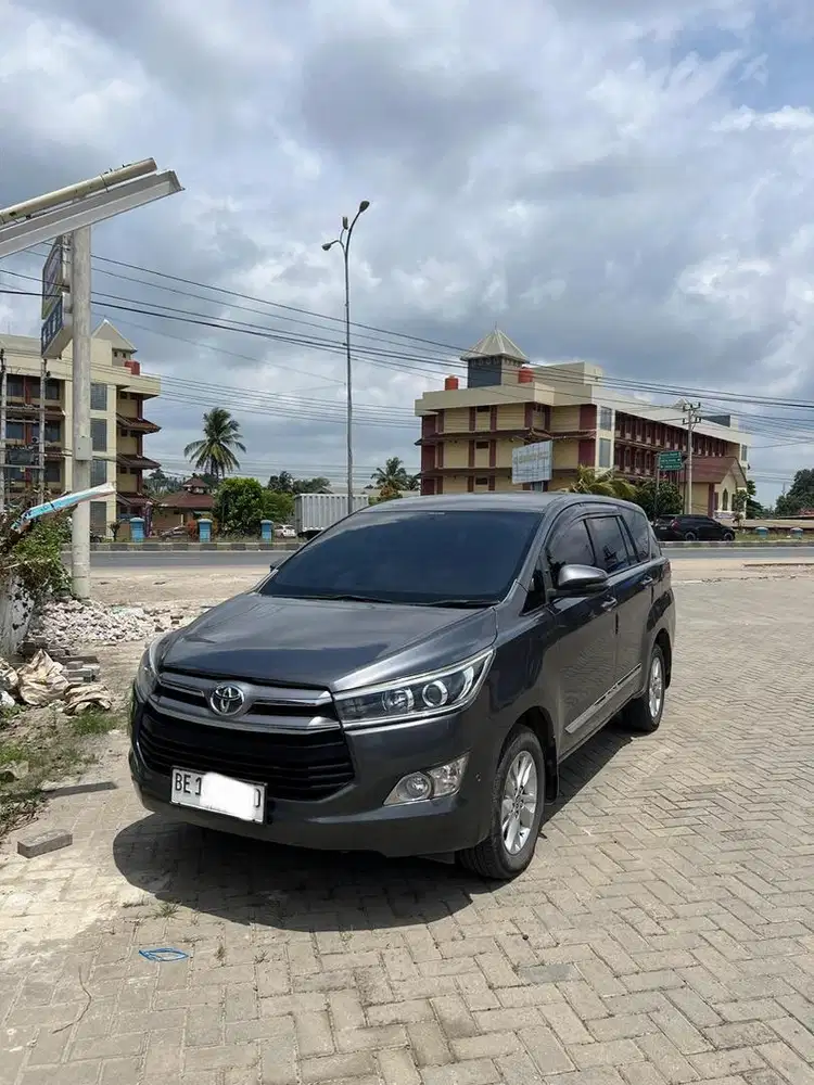 Kijang Innova Reborn V Diesel A/T 2019