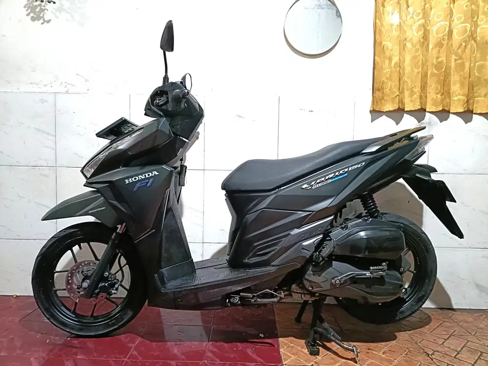 Vario 150 tahun 2015 pajak baru isi/tt boleh gan cash lebih bagus