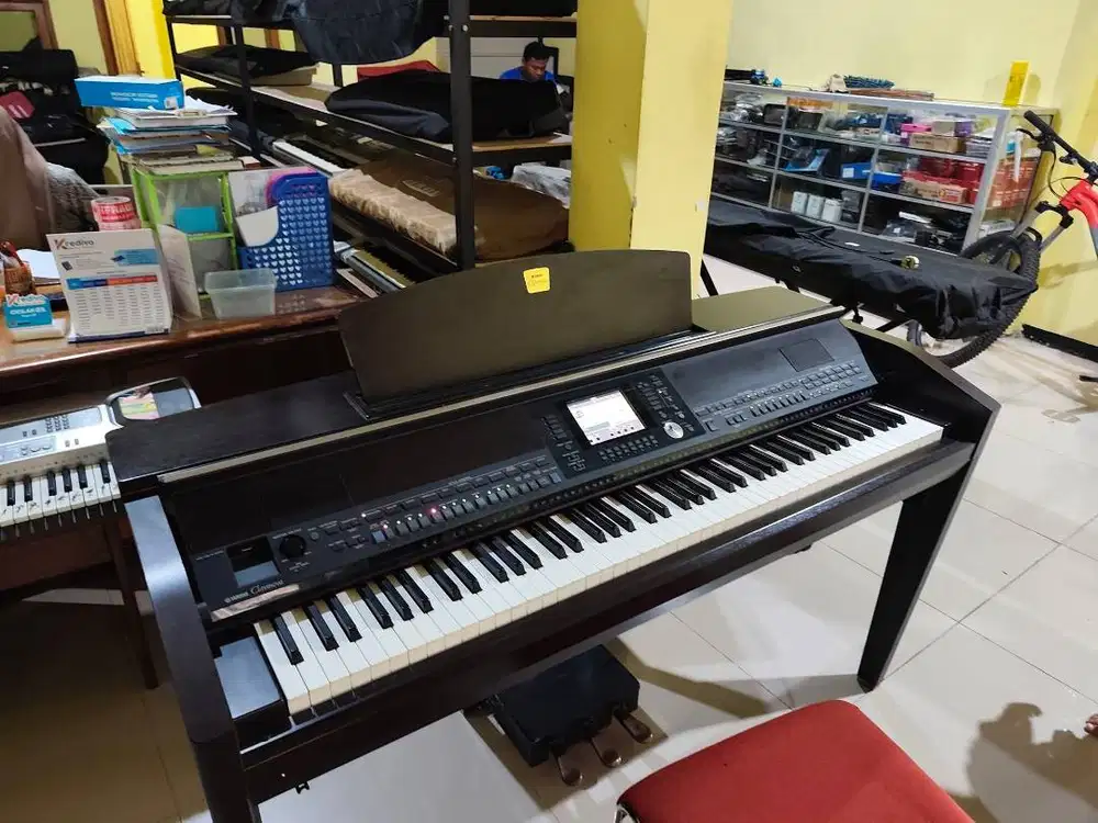 Piano YAMAHA CLAVINOVA CVP505 Bekas Normal Siap Pakai