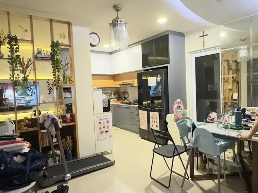 Dijual Rumah 2 Lt Cluster Rossini Gading Serpong. Lokasi Bagus