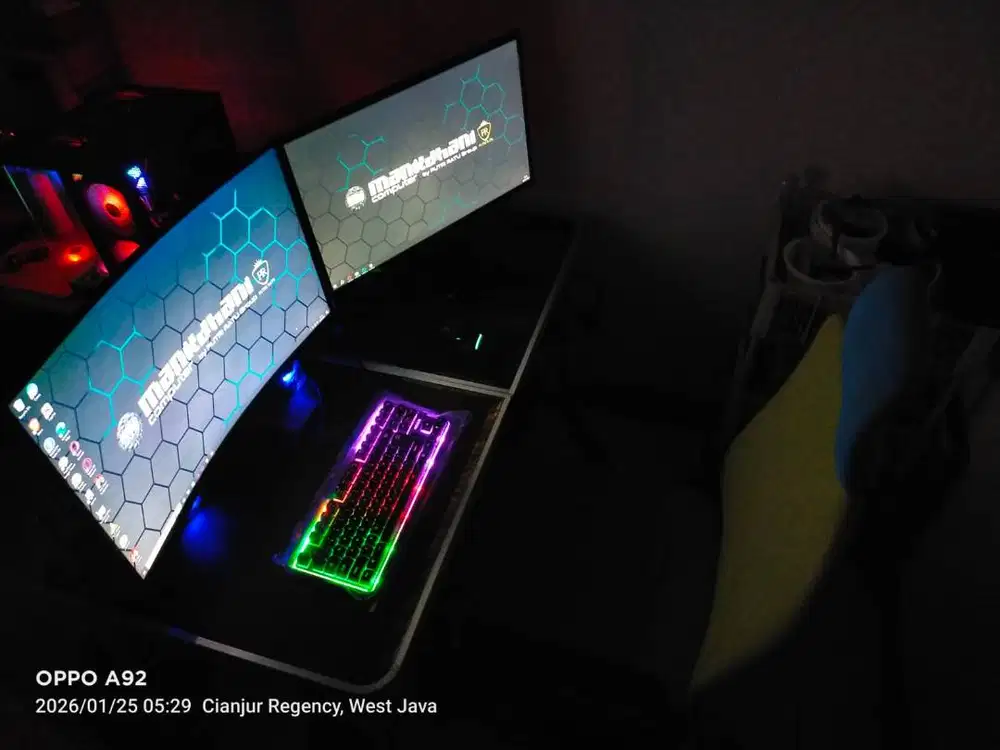 PC Fullset Spek Gaming Dual Monitor