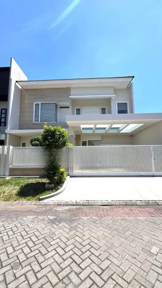 Dijual Rumah Modern Minimalis Citraland Somerset 2 Lantai Siap Huni