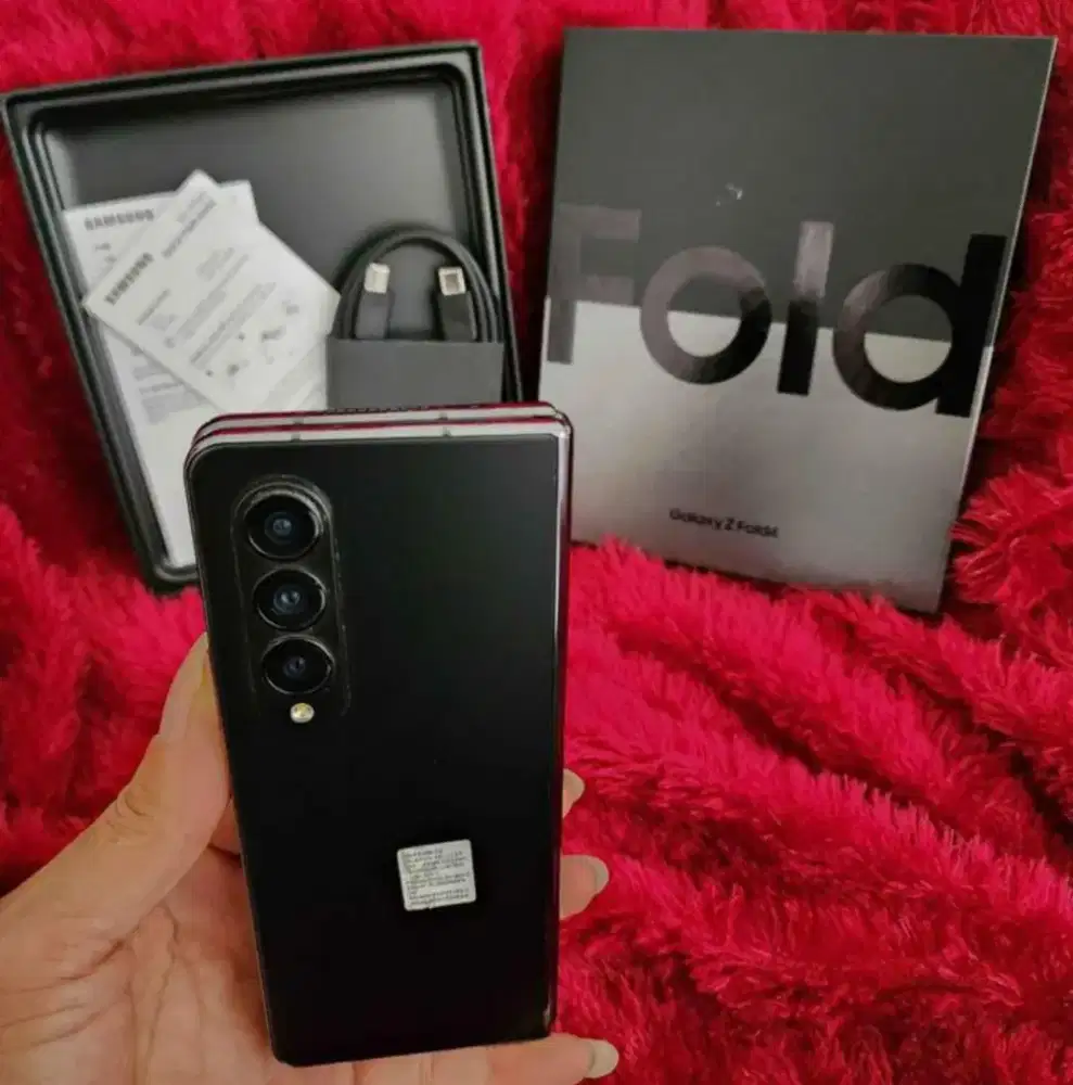 SAMSUNG Z FOLD 4 5G RAM 12 / 256 GB ORIGINAL SEIN