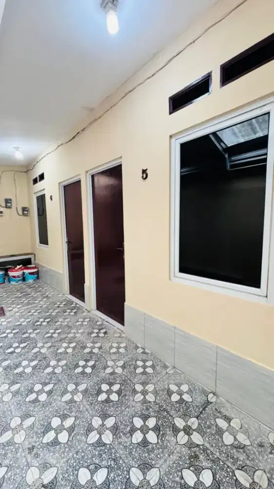 KONTRAKAN 3 PETAK BARU